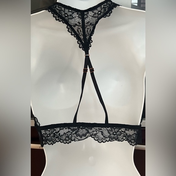 Savage X Fenty black lace Razorback bralette size large - Picture 6 of 9